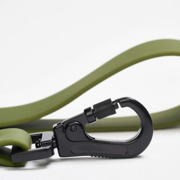 Waterproof PVC Dog Leash - Green - Image 4
