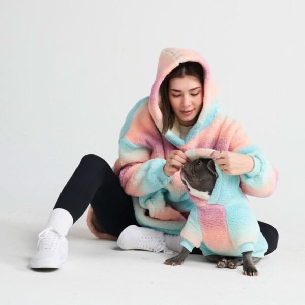 Fluffdreams Oversized Human Hoodie - Pastel Icing - Image 5